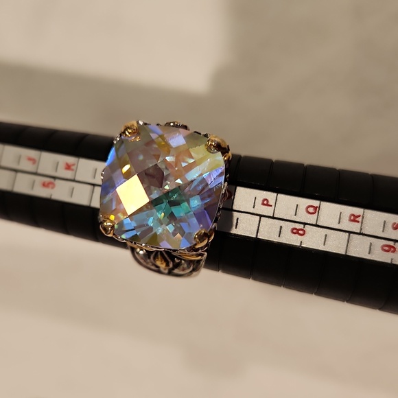 Vintage Ring - Picture 2 of 9